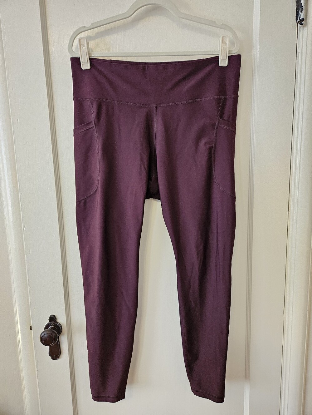 Old Navy Active XL Powersoft Plum High-Waist Leggings